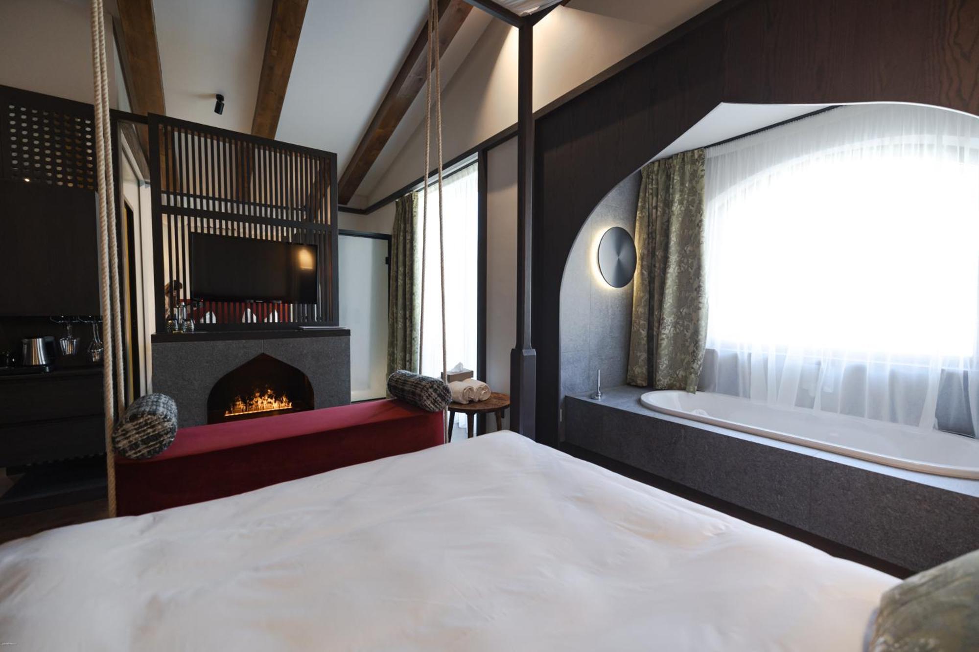 Latemar - Hotel Suites Spa 索拉加 外观 照片
